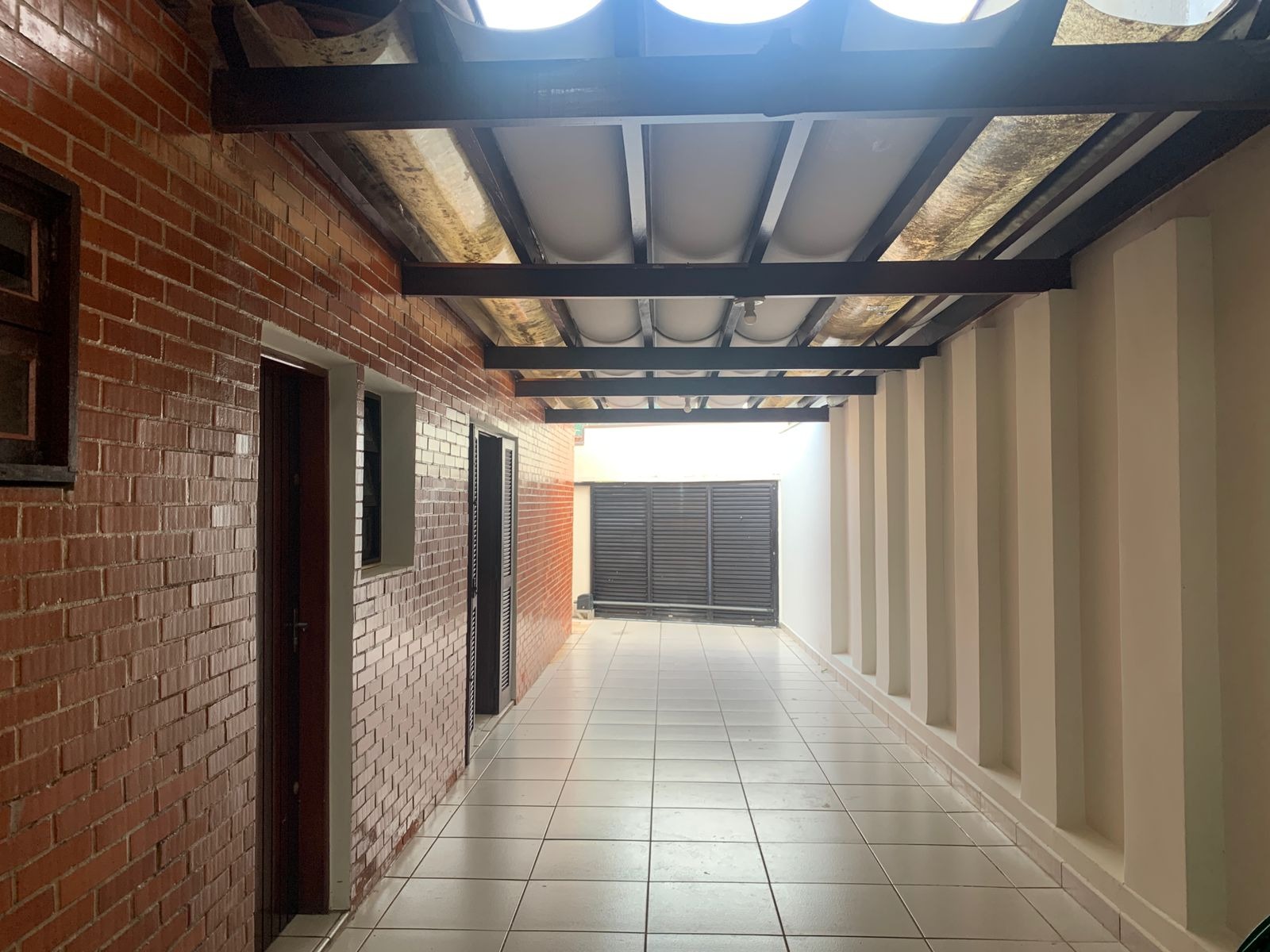Casa, 3 quartos, 220 m² - Foto 32