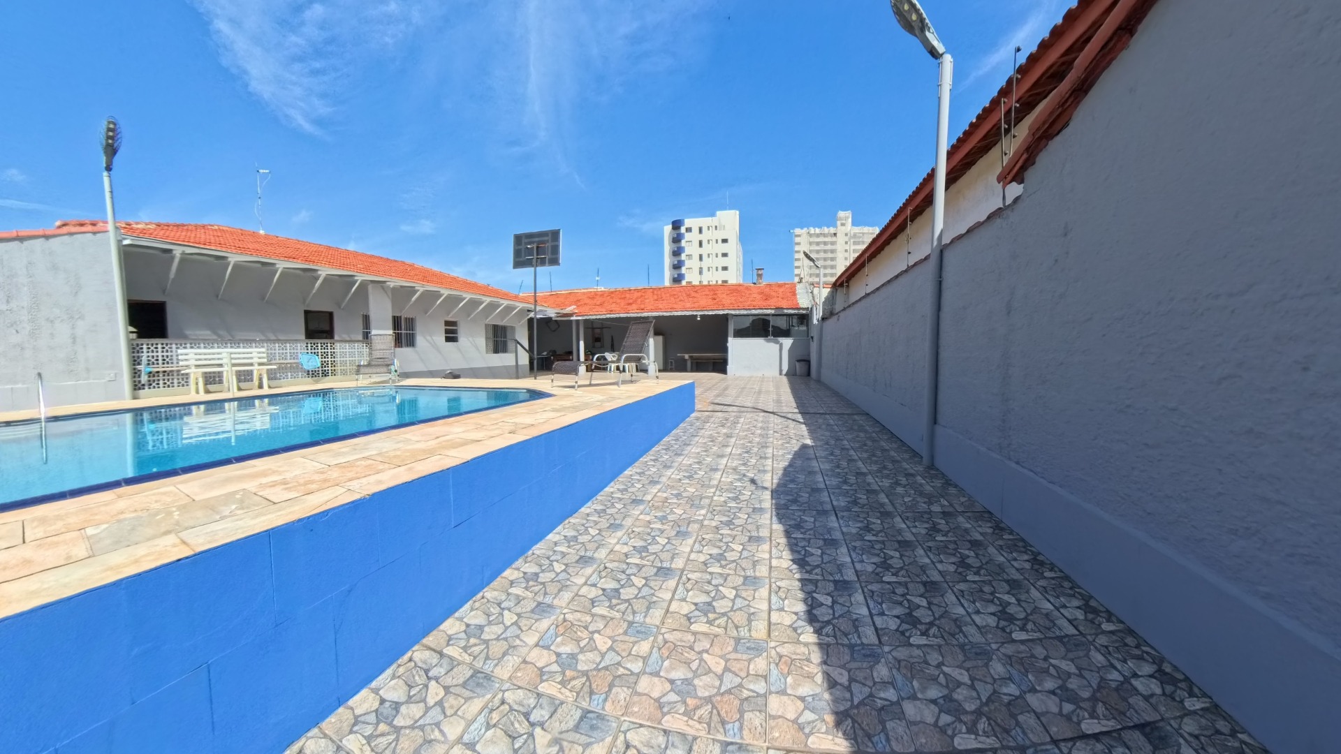 Casa, 3 quartos, 180 m² - Foto 1