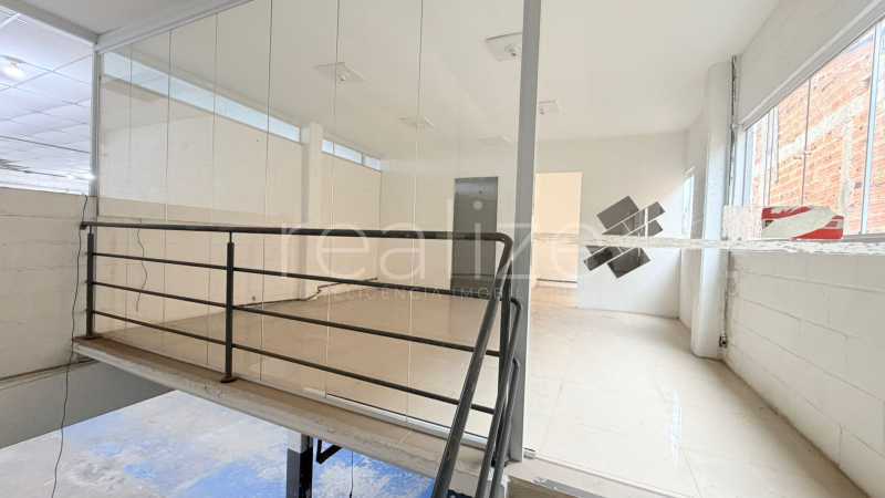 Depósito-Galpão, 250 m² - Foto 1