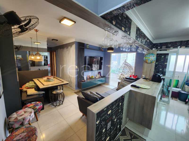 Apartamento, 2 quartos, 68 m² - Foto 2