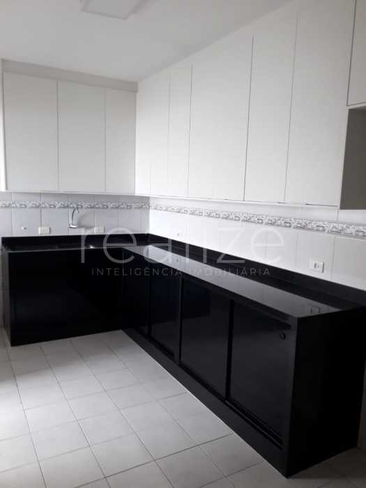 Apartamento, 3 quartos, 170 m² - Foto 10
