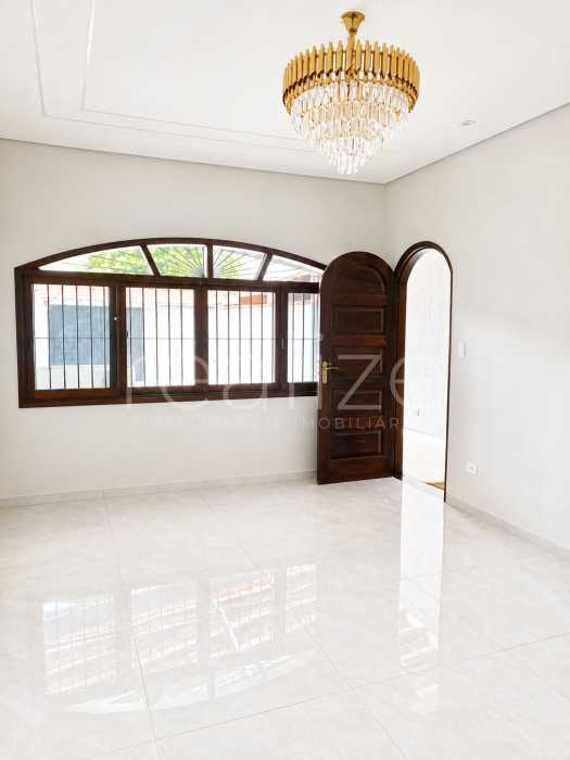 Casa, 2 quartos, 250 m² - Foto 1