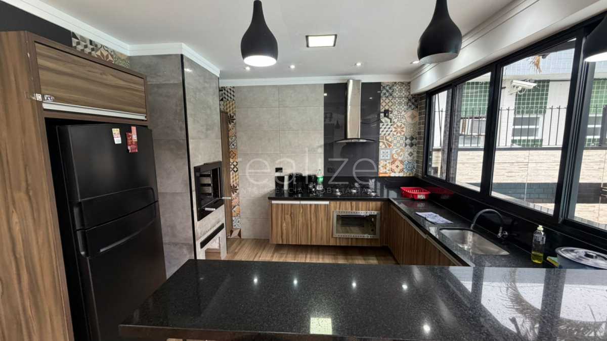 Casa, 4 quartos, 380 m² - Foto 4