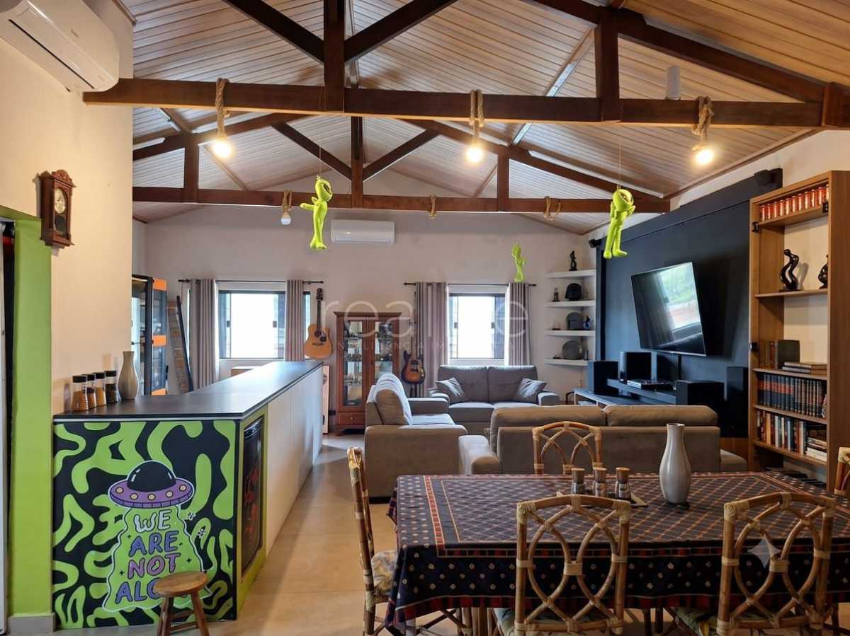 Casa, 3 quartos, 207 m² - Foto 11