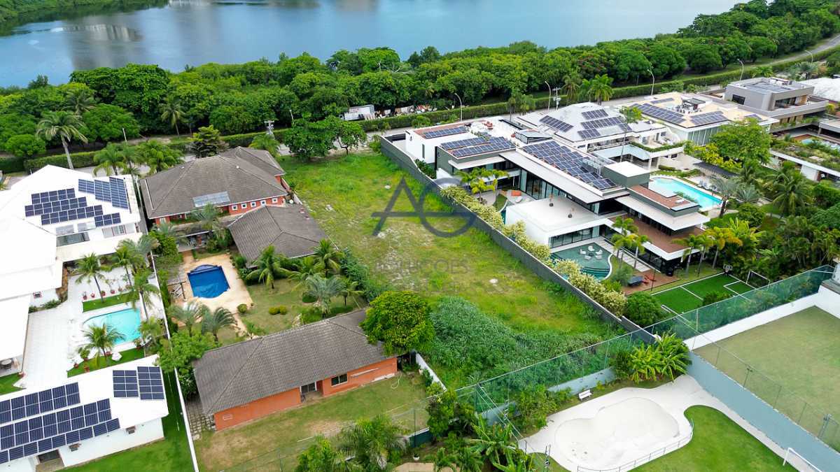 Loja-Salão, 2250 m² - Foto 1