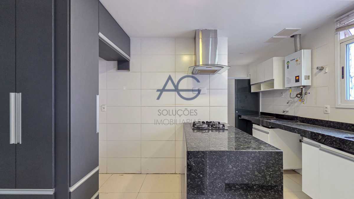 Cobertura, 3 quartos, 210 m² - Foto 13