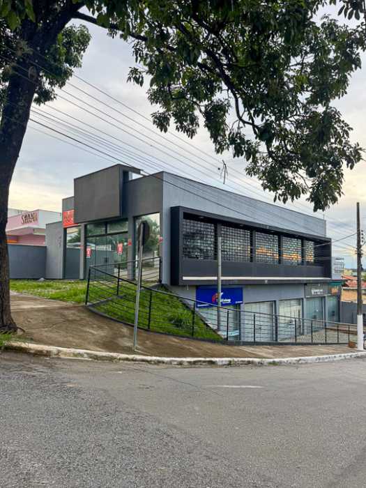 Loja-Salão, 200 m² - Foto 1