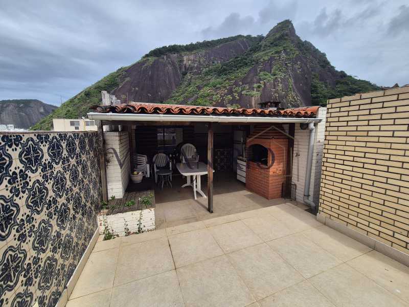 Cobertura, 3 quartos, 180 m² - Foto 1