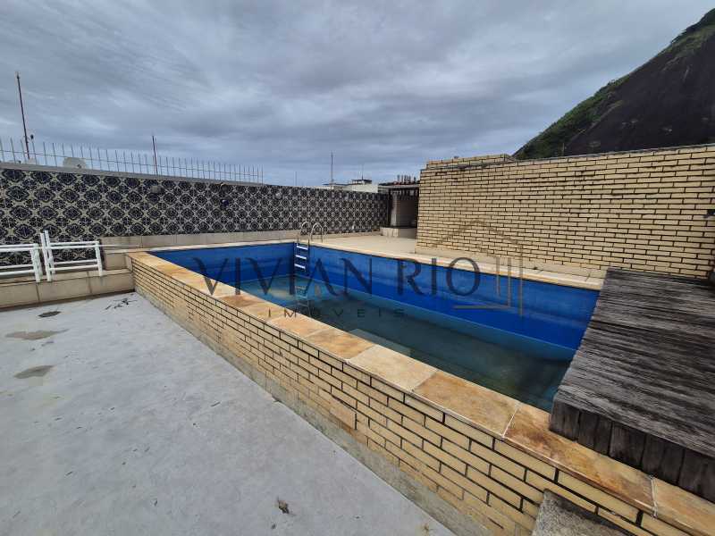 Cobertura, 3 quartos, 180 m² - Foto 2