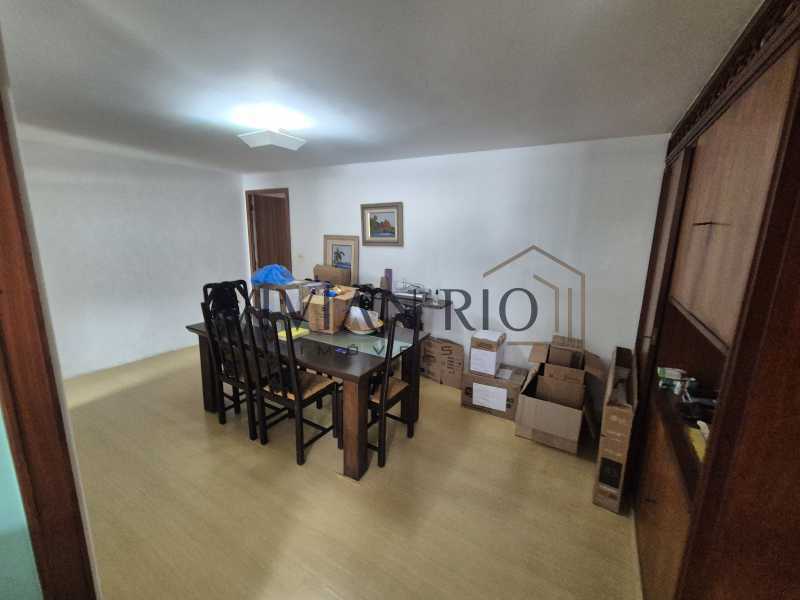 Cobertura, 3 quartos, 180 m² - Foto 12