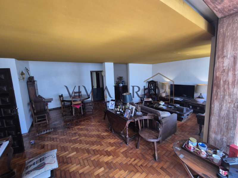Apartamento, 4 quartos, 210 m² - Foto 1