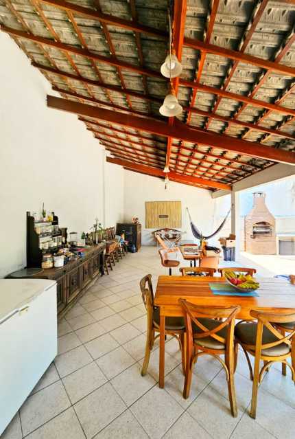 Casa, 3 quartos, 250 m² - Foto 13