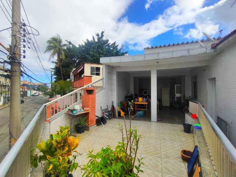 Casa, 6 quartos, 150 m² - Foto 4
