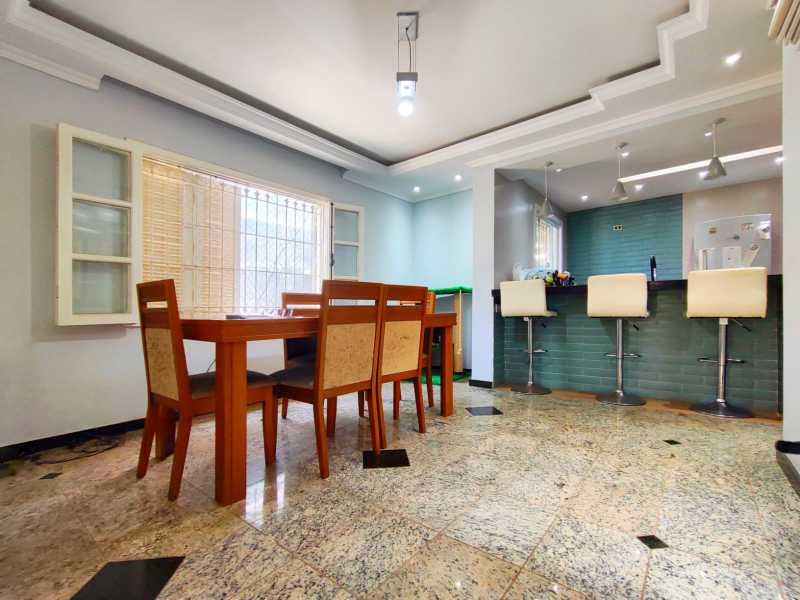 Casa, 4 quartos, 350 m² - Foto 12