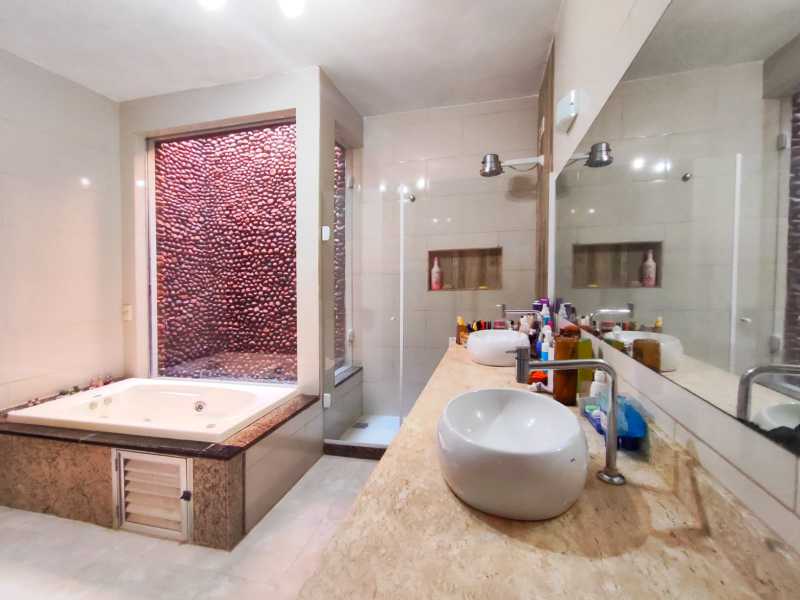 Casa, 4 quartos, 350 m² - Foto 18