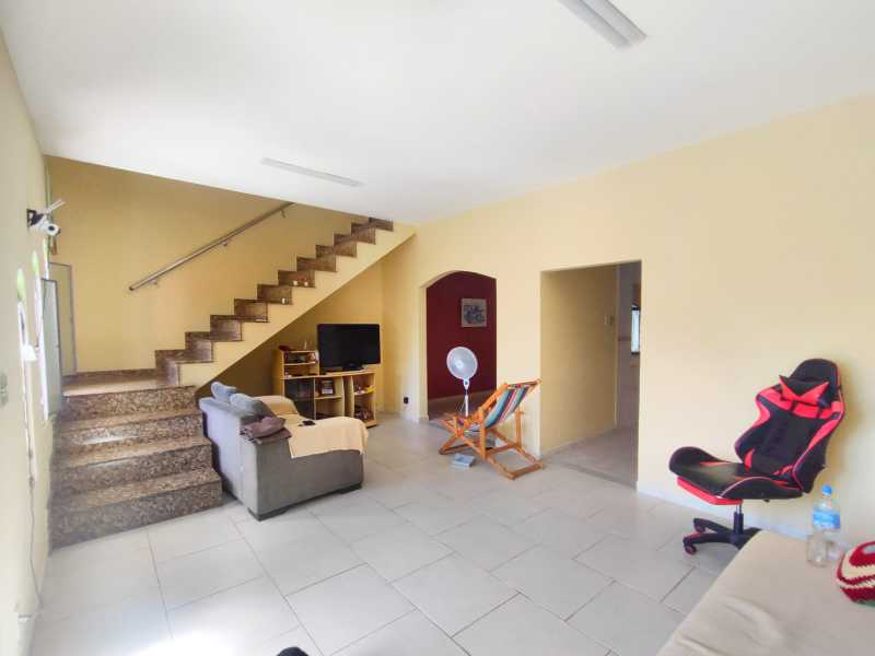 Casa, 3 quartos, 206 m² - Foto 4