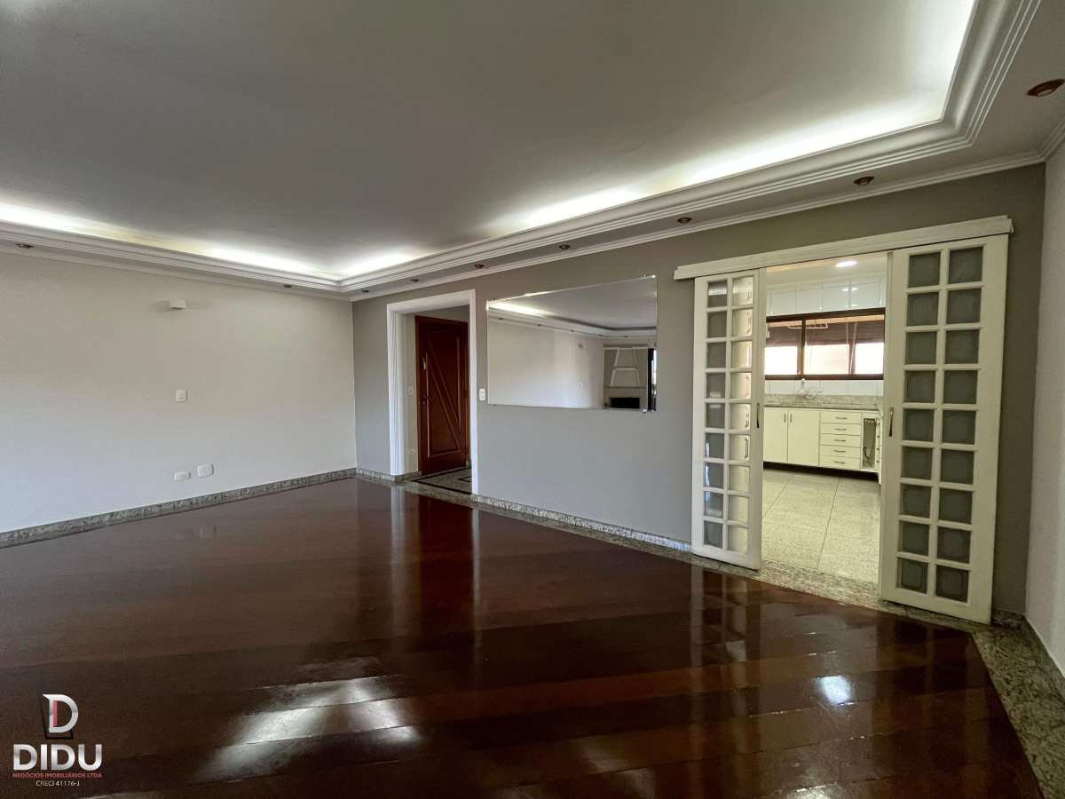 Apartamento, 3 quartos, 176 m² - Foto 2