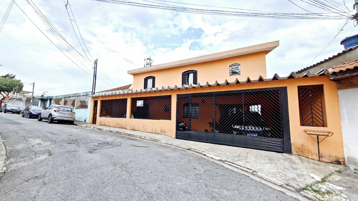 Casa, 3 quartos, 226 m² - Foto 2