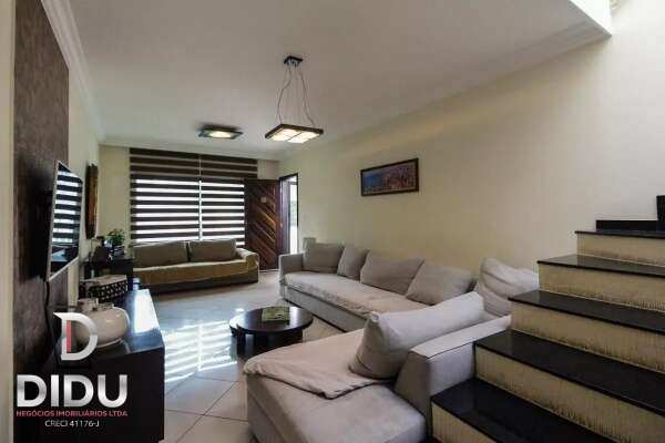 Casa, 3 quartos, 237 m² - Foto 10