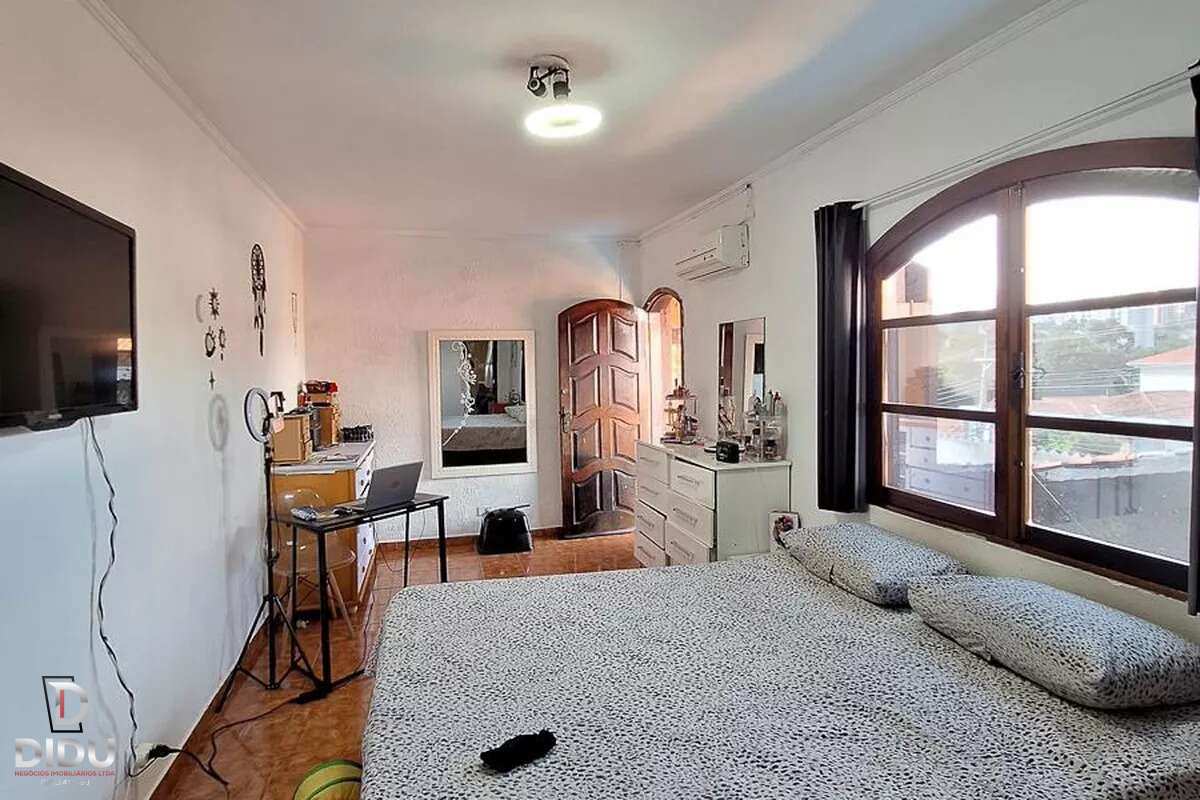 Casa, 3 quartos, 250 m² - Foto 16