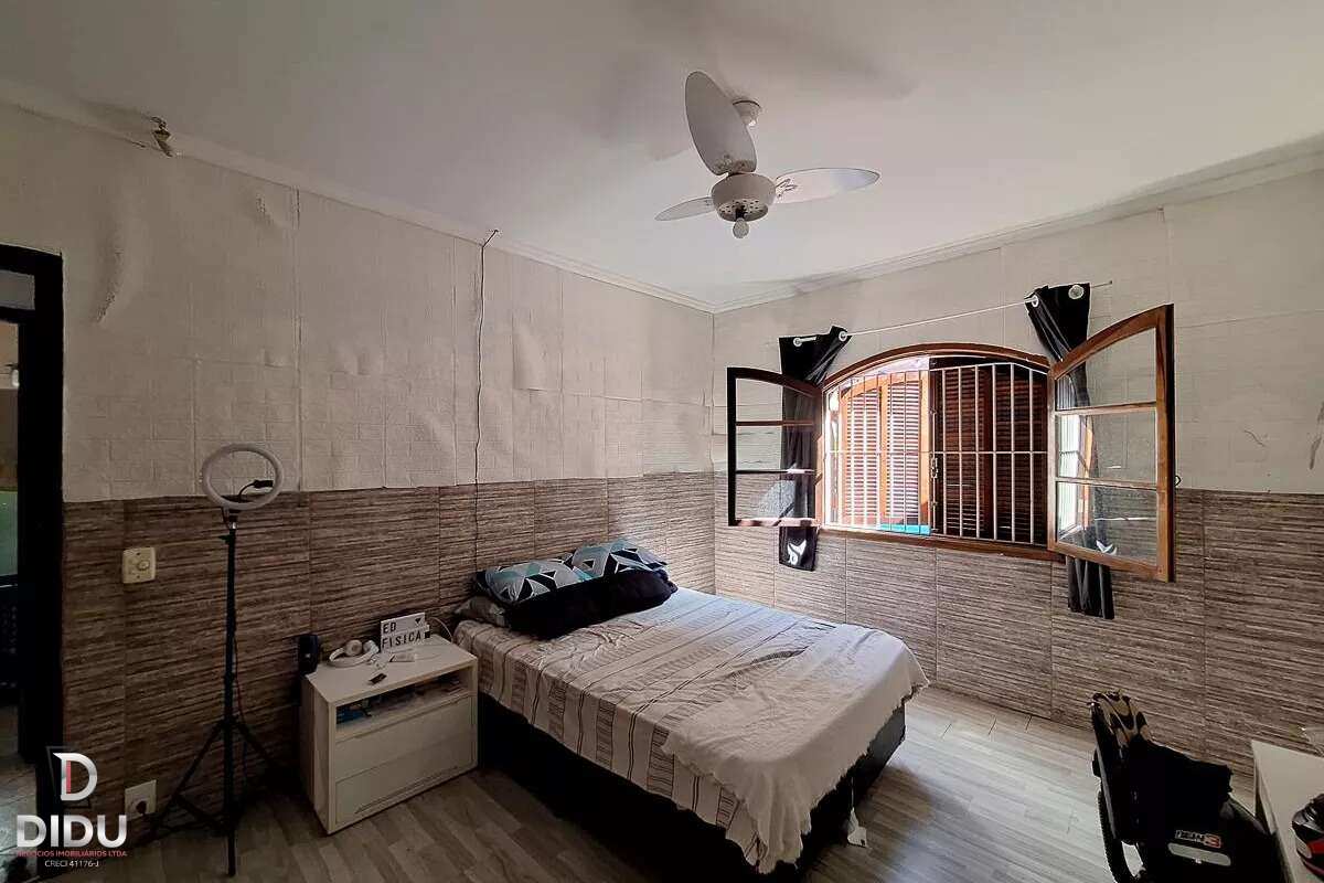 Casa, 3 quartos, 250 m² - Foto 19