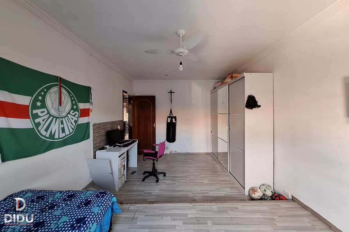 Casa, 3 quartos, 250 m² - Foto 22