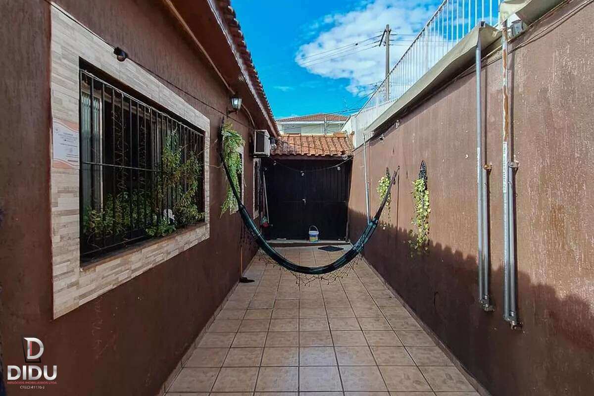 Casa, 3 quartos, 250 m² - Foto 7