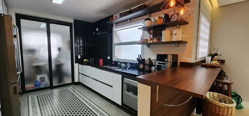 Casa, 3 quartos, 250 m² - Foto 12
