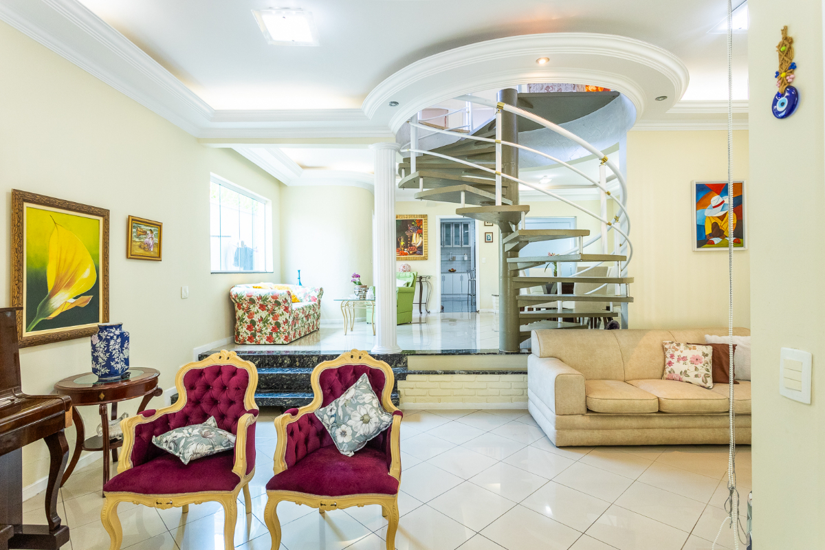Casa, 4 quartos, 207 m² - Foto 1