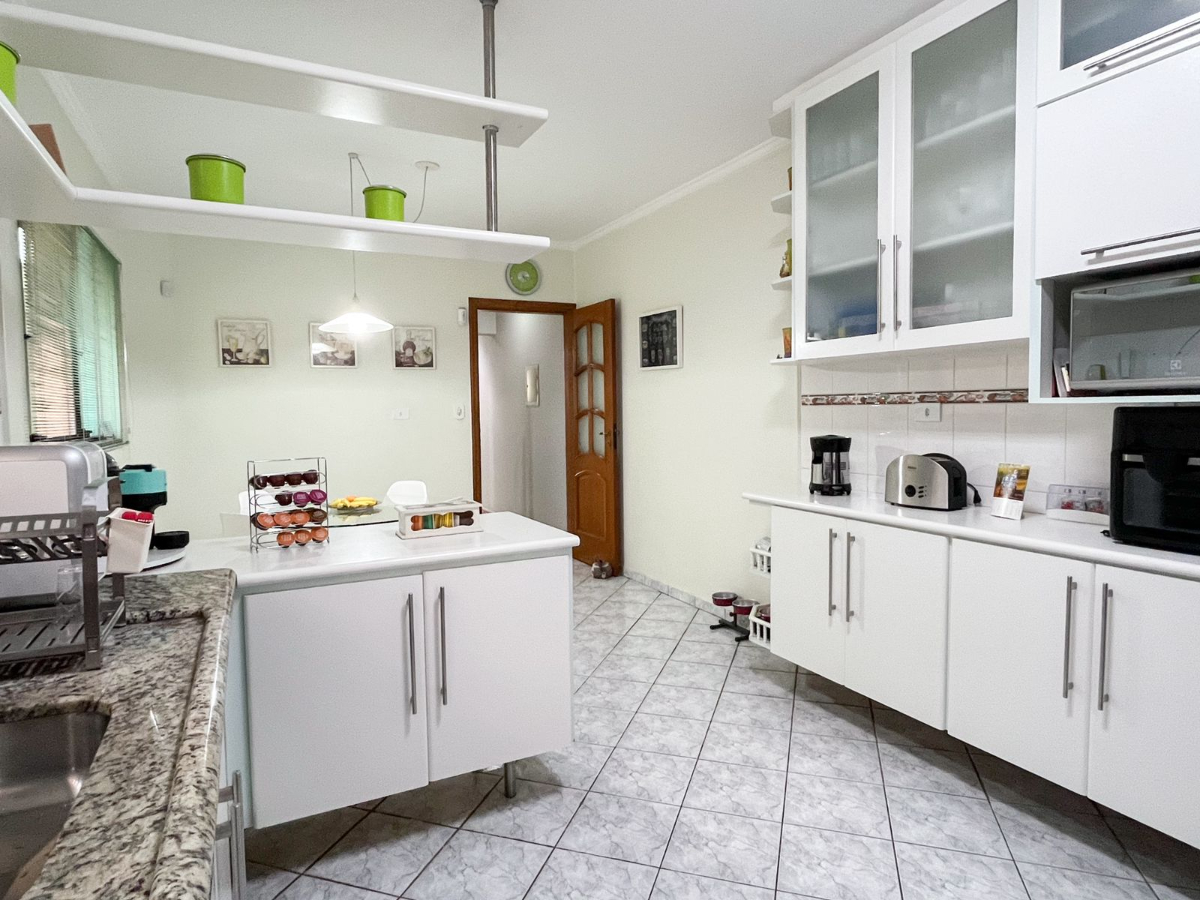 Casa, 4 quartos, 200 m² - Foto 21