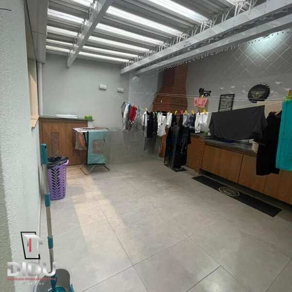 Casa, 4 quartos, 192 m² - Foto 15