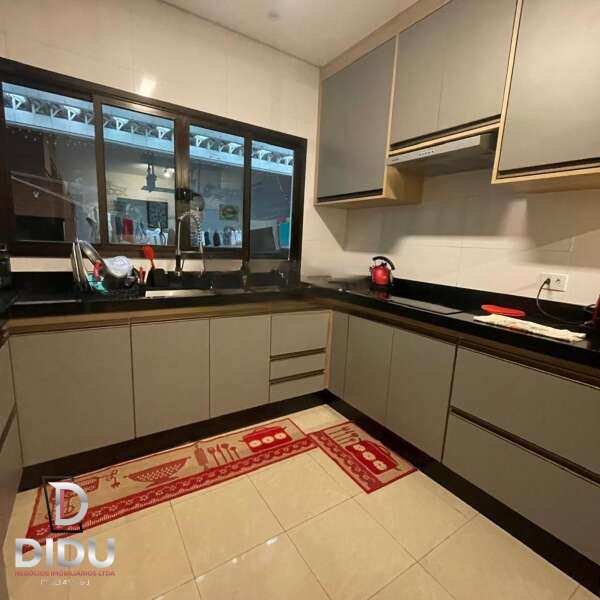 Casa, 4 quartos, 192 m² - Foto 5