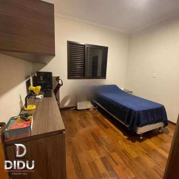 Casa, 4 quartos, 192 m² - Foto 8