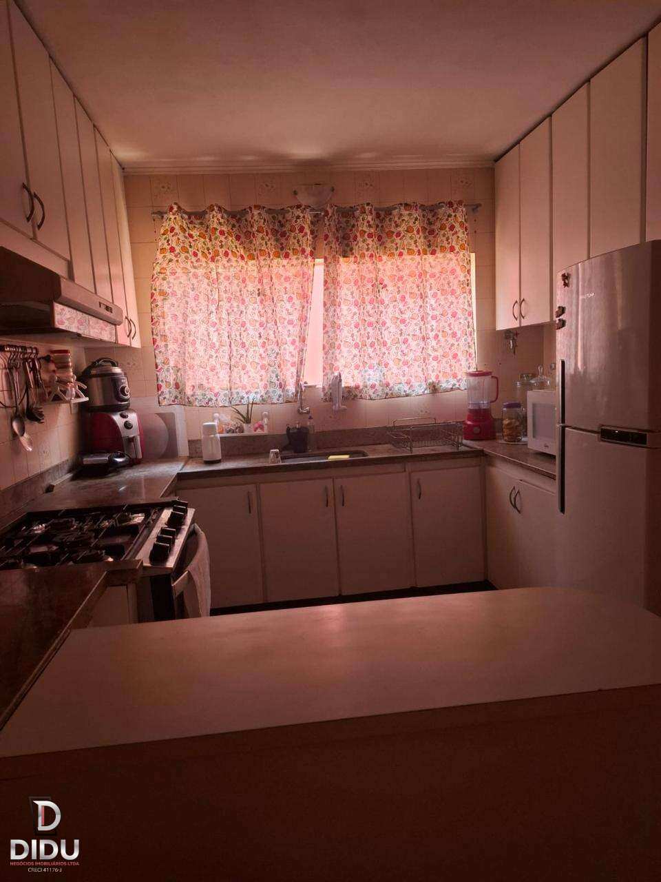 Casa, 4 quartos, 300 m² - Foto 17