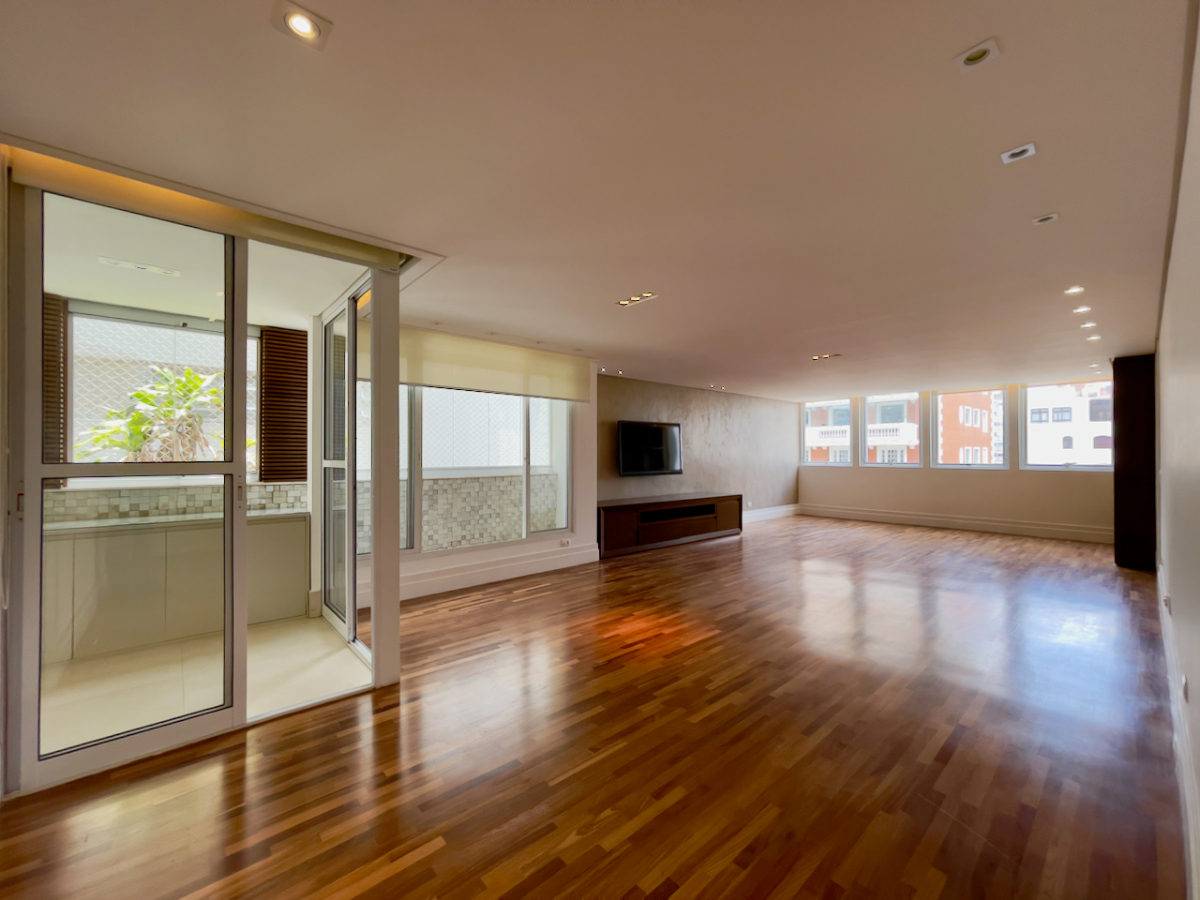 Apartamento, 3 quartos, 184 m² - Foto 1