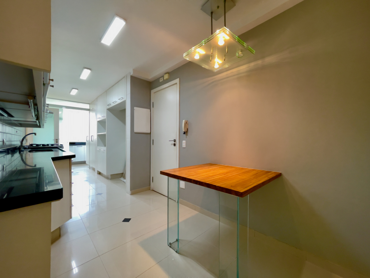 Apartamento, 3 quartos, 184 m² - Foto 11