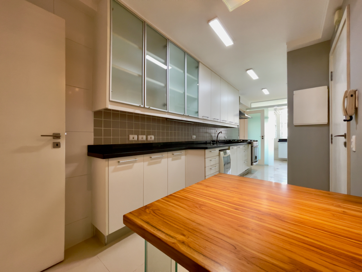 Apartamento, 3 quartos, 184 m² - Foto 12