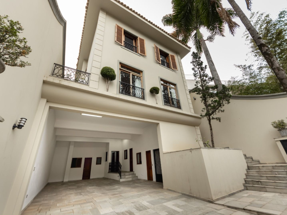 Casa, 4 quartos, 600 m² - Foto 1