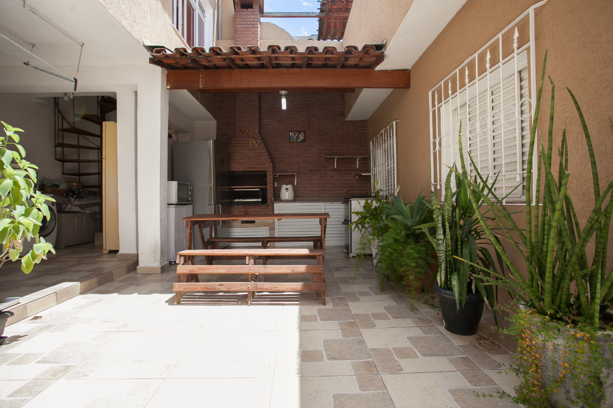 Casa, 3 quartos, 191 m² - Foto 1