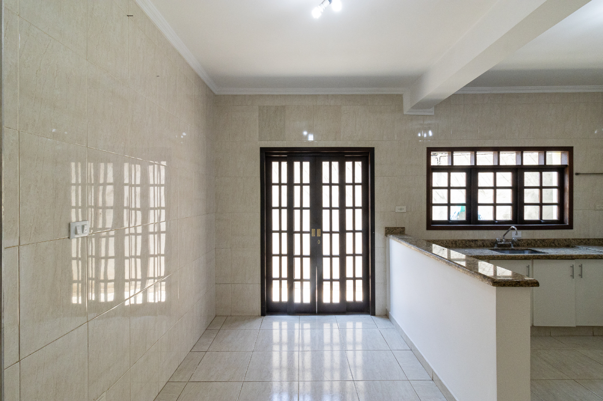 Casa, 3 quartos, 182 m² - Foto 4