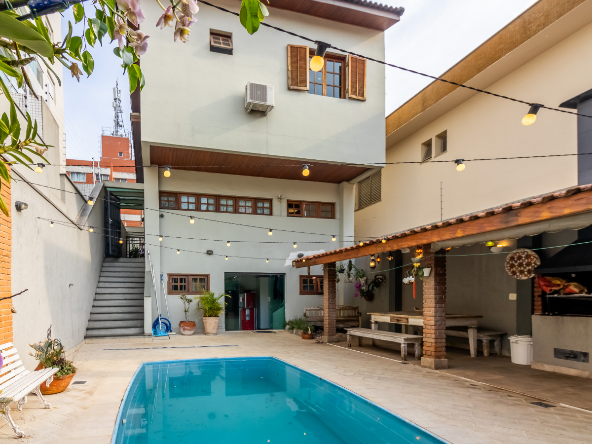 Casa, 4 quartos, 220 m² - Foto 2