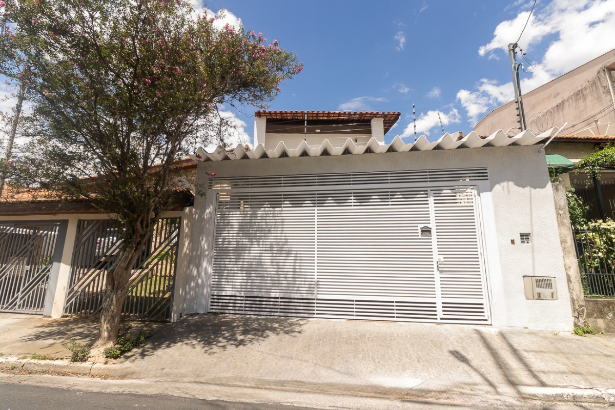 Casa, 4 quartos, 264 m² - Foto 1