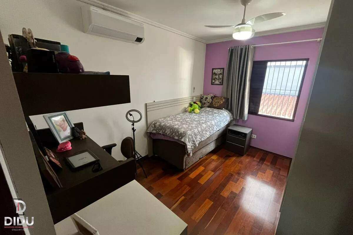 Casa, 3 quartos, 225 m² - Foto 19