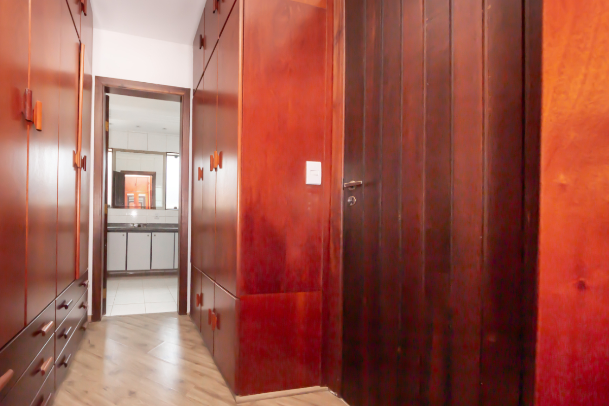 Casa, 4 quartos, 340 m² - Foto 24