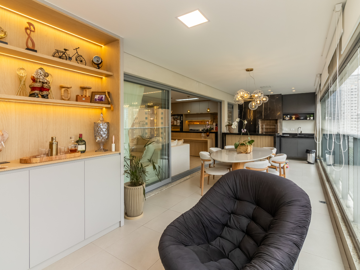 Apartamento, 3 quartos, 146 m² - Foto 2
