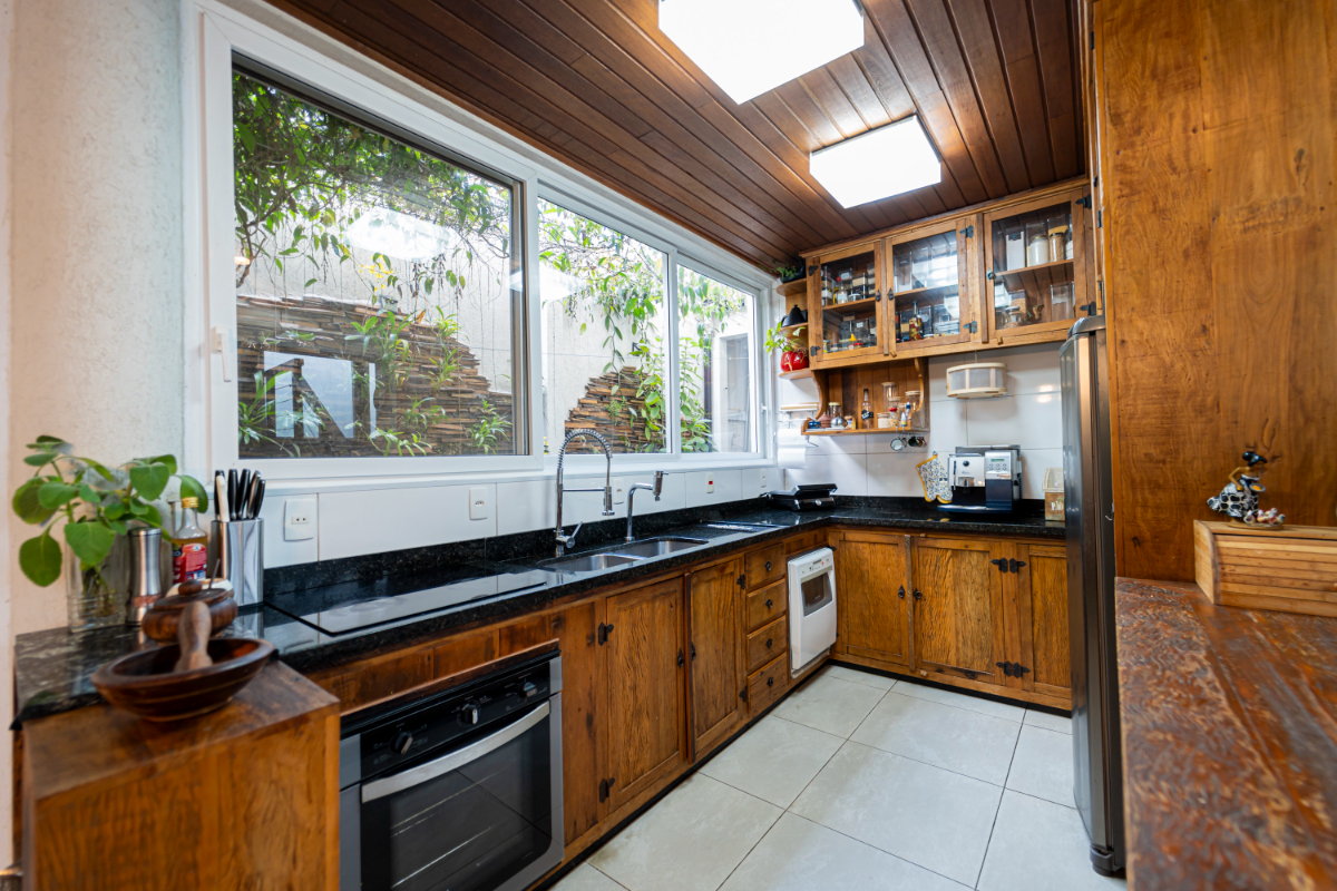 Casa, 4 quartos, 326 m² - Foto 16