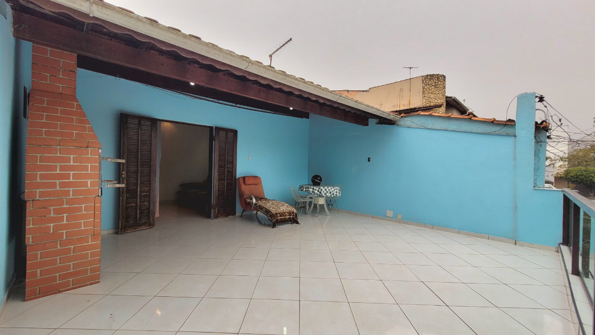 Casa, 3 quartos, 195 m² - Foto 1