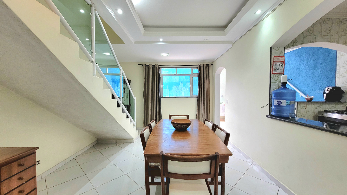 Casa, 3 quartos, 195 m² - Foto 2