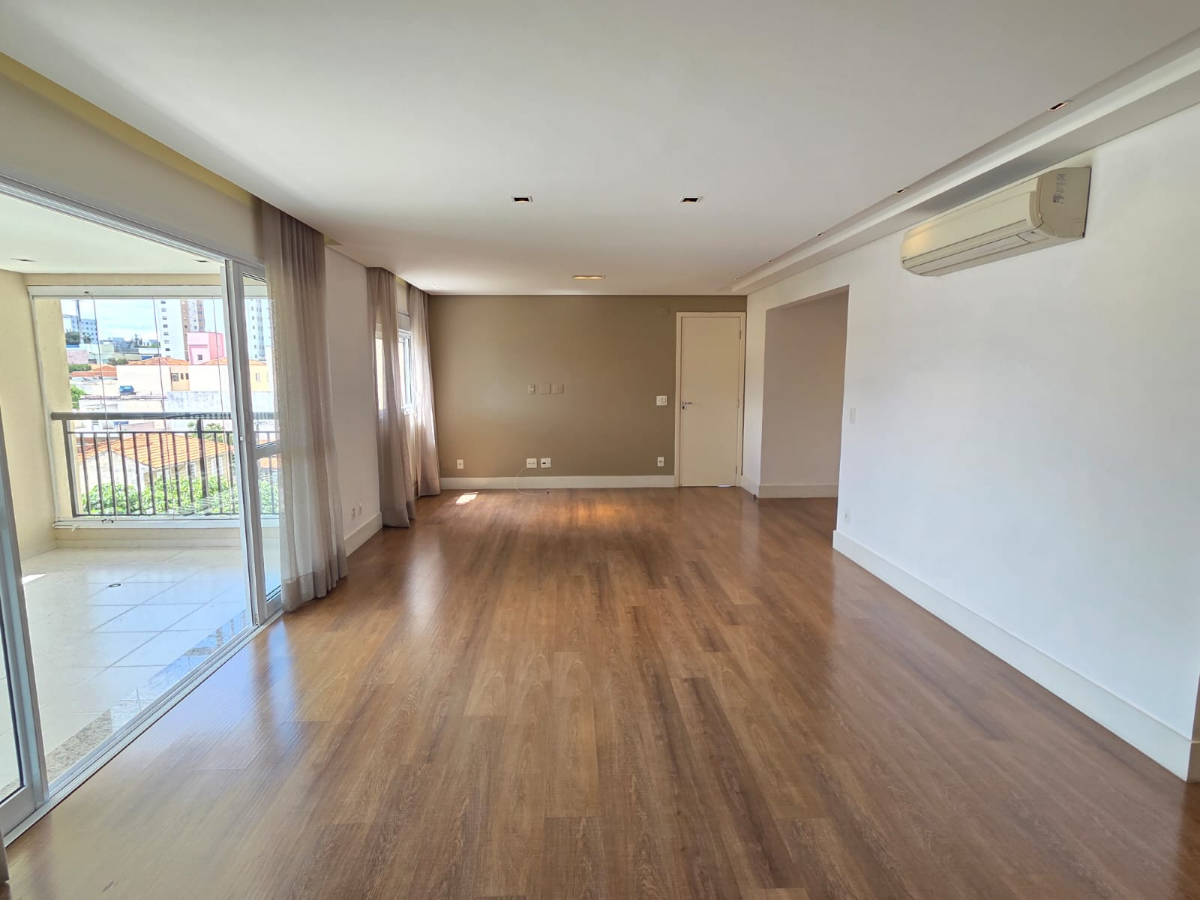 Apartamento, 3 quartos, 138 m² - Foto 1