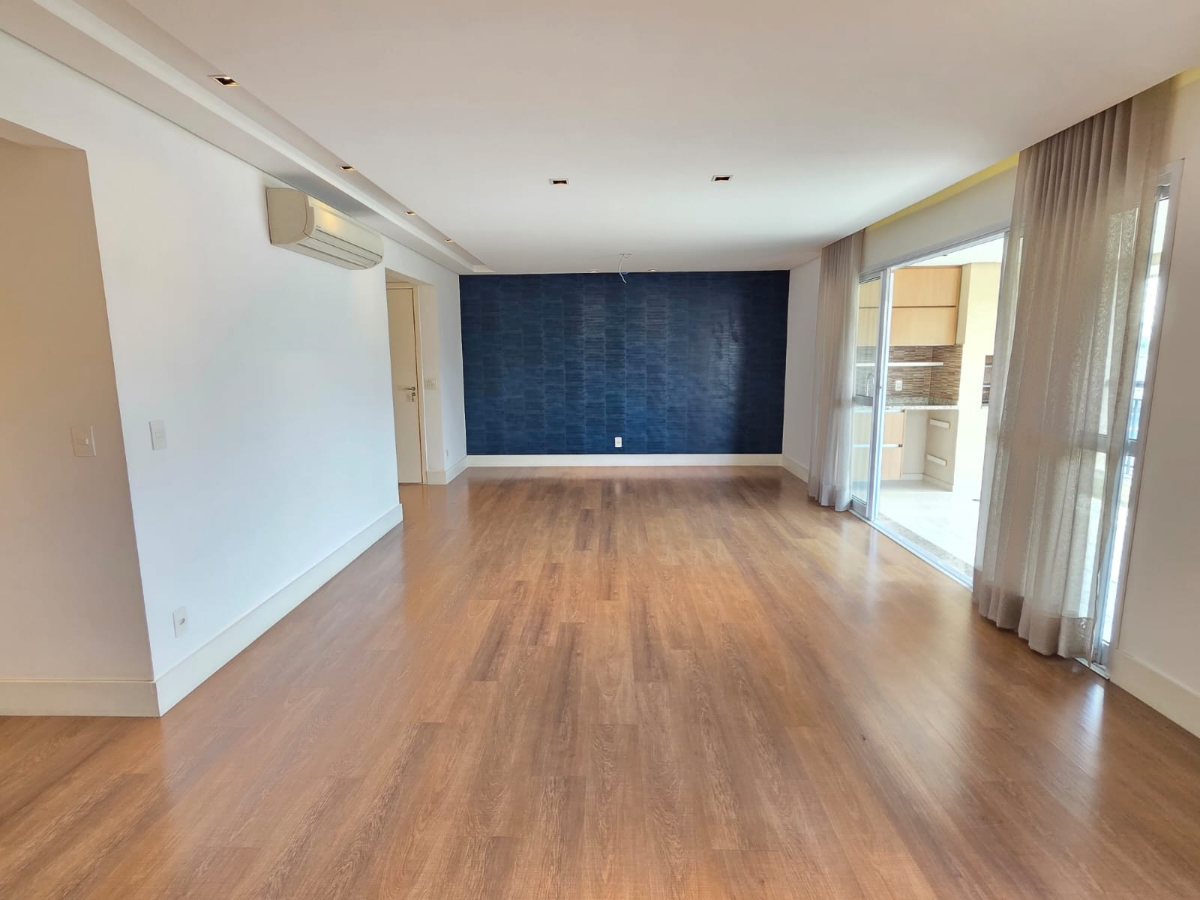 Apartamento, 3 quartos, 138 m² - Foto 2